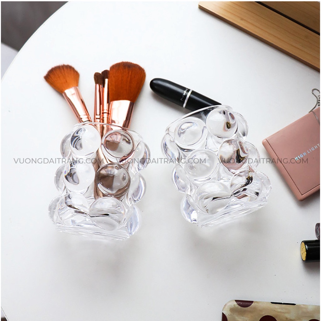 Cốc/ ly thủy tinh bi tròn đựng cọ và dụng cụ