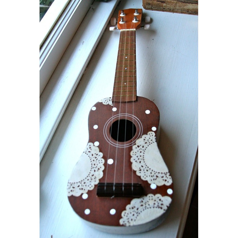 Đàn Ukulele Soprano Woim Size 21 Inch Gỗ Mộc