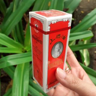 Dầu gió đỏ Siang Pure oil chai đít vuông loại to