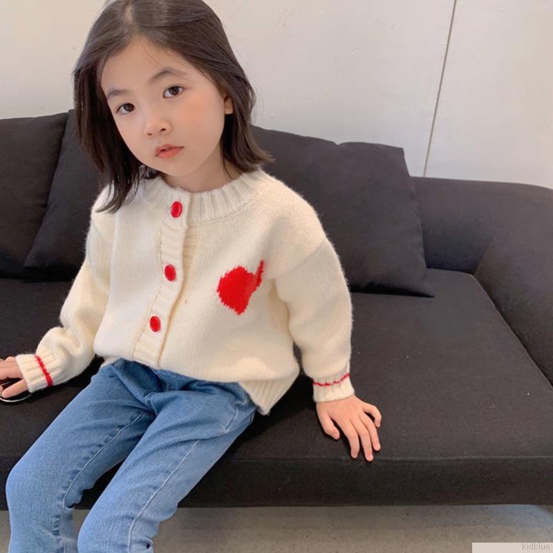 Áo khoác cardigan dệt kim tay dài cổ tròn cài nút họa tiết trái tim dễ thương cho bé gái