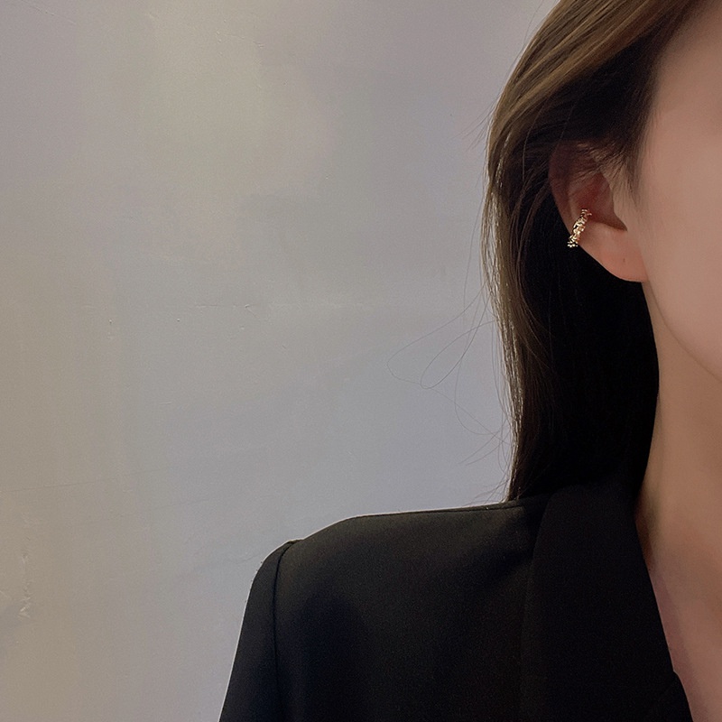 Khuyên Kẹp Tai Cỡ Nhỏ Không Cần Xỏ Lỗ Kiểu Hàn Quốc Đơn Giản Cá Tính