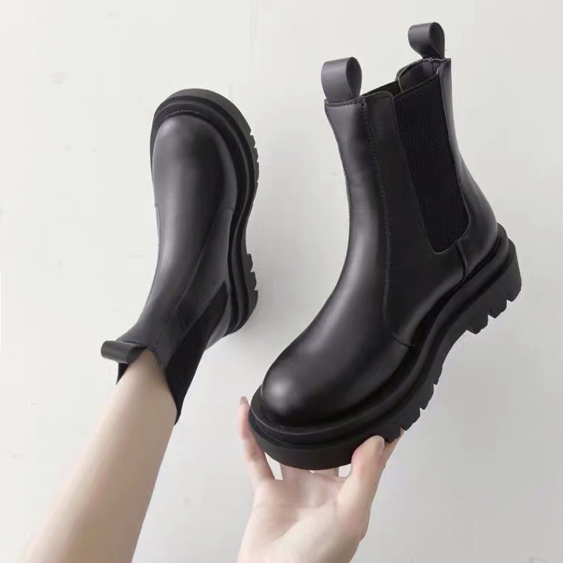 Boots cổ ngắn ulzzang không dây đế cao 4cm | BigBuy360 - bigbuy360.vn