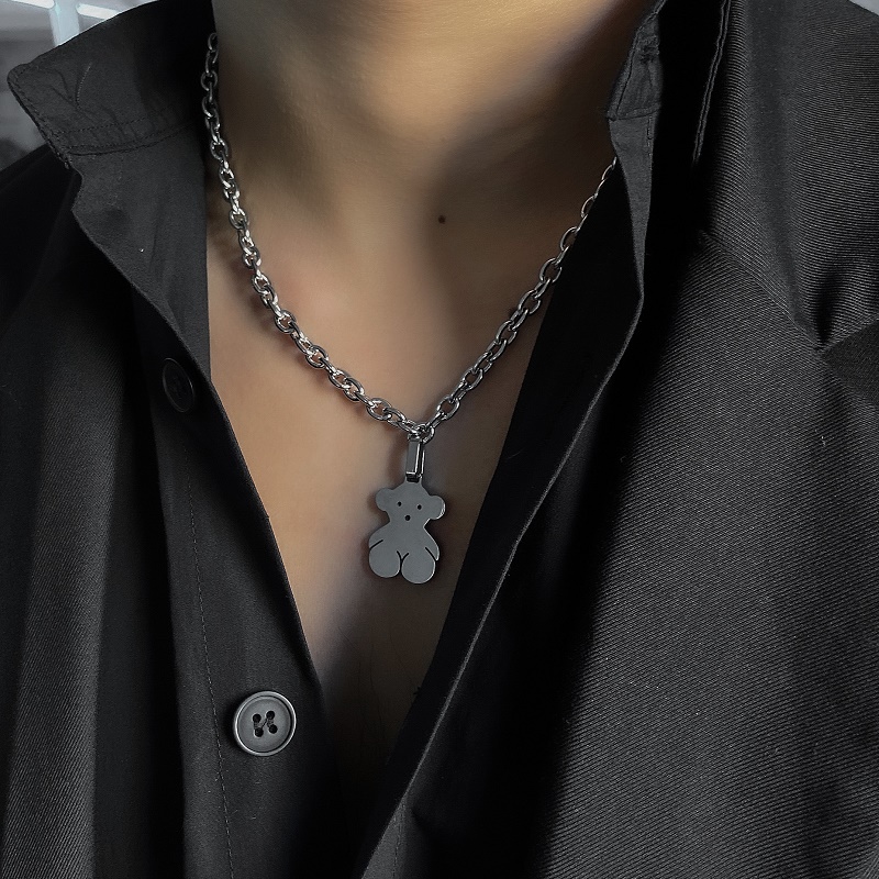 vòng cổ Thép Titan Mặt Hình Gấu Phong Cách Hiphop Đường Phố Cá Tính Cho Nữ