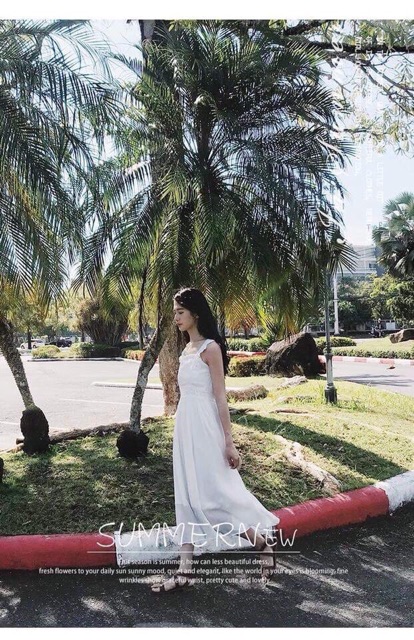 Gọi nắng trên đôi vai gầy