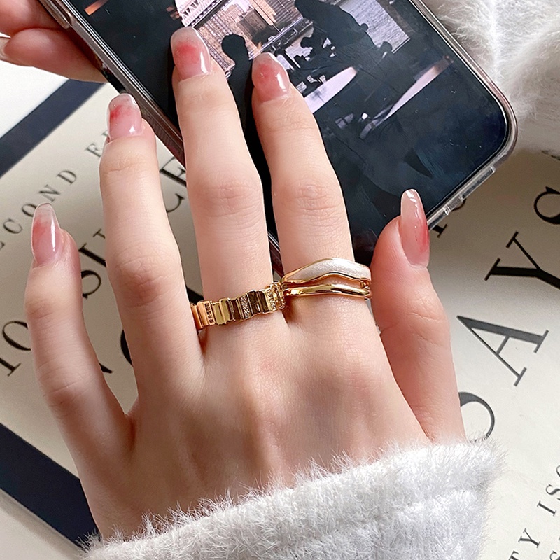 Thời trang INS Màu vàng Ripple Ring Set dành cho nữ Vòng mở ngón tay trỏ có thể điều chỉnh không phai màu
