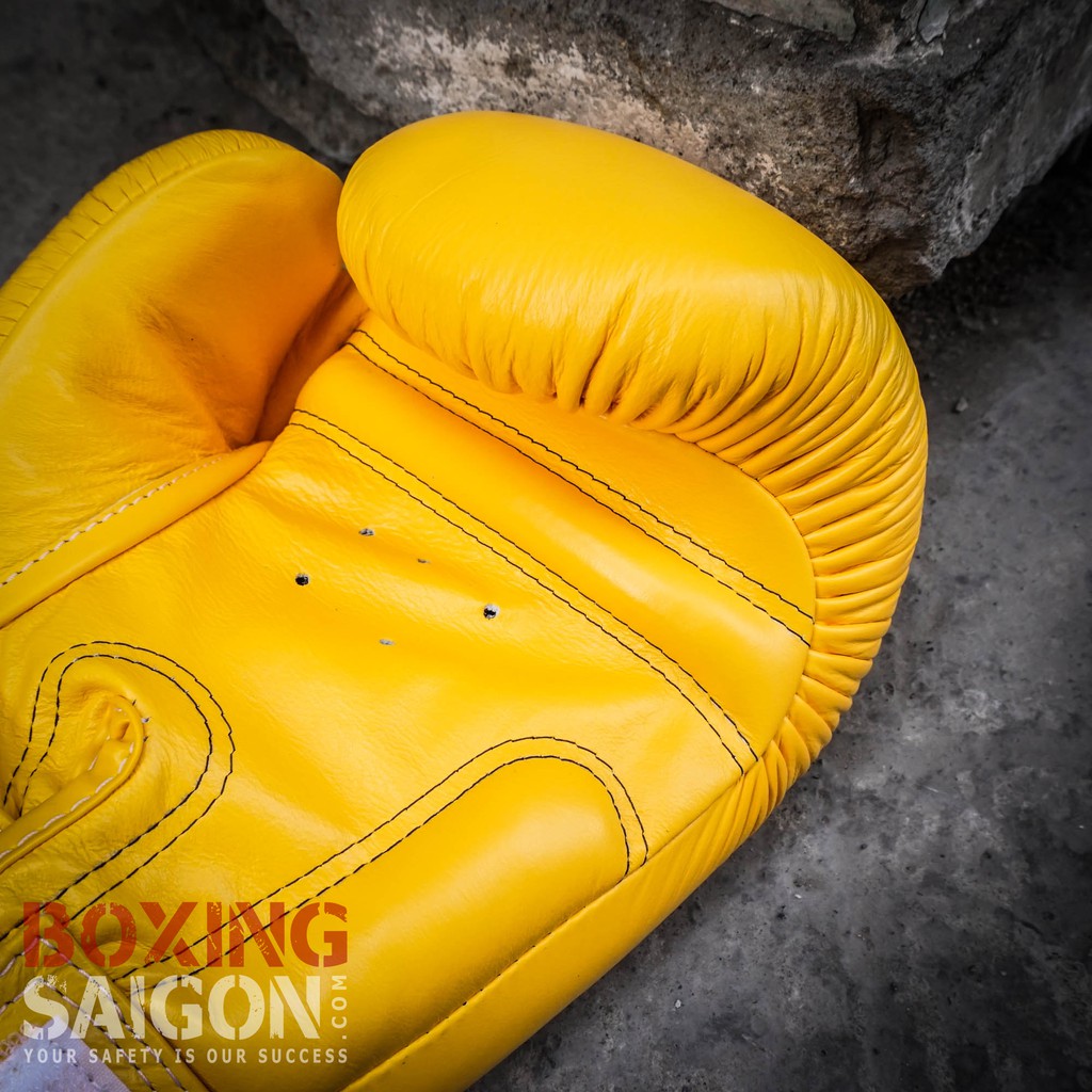 Găng tay Boxing Muay Thai Twins chính hãng Thái Lan ( Vàng )