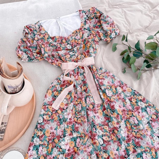 [Mã WAMT1505 giảm 10K đơn 0K] Đầm Hoa Xoè Cổ Vuông Nhún Ngực Tay Phồng | BigBuy360 - bigbuy360.vn