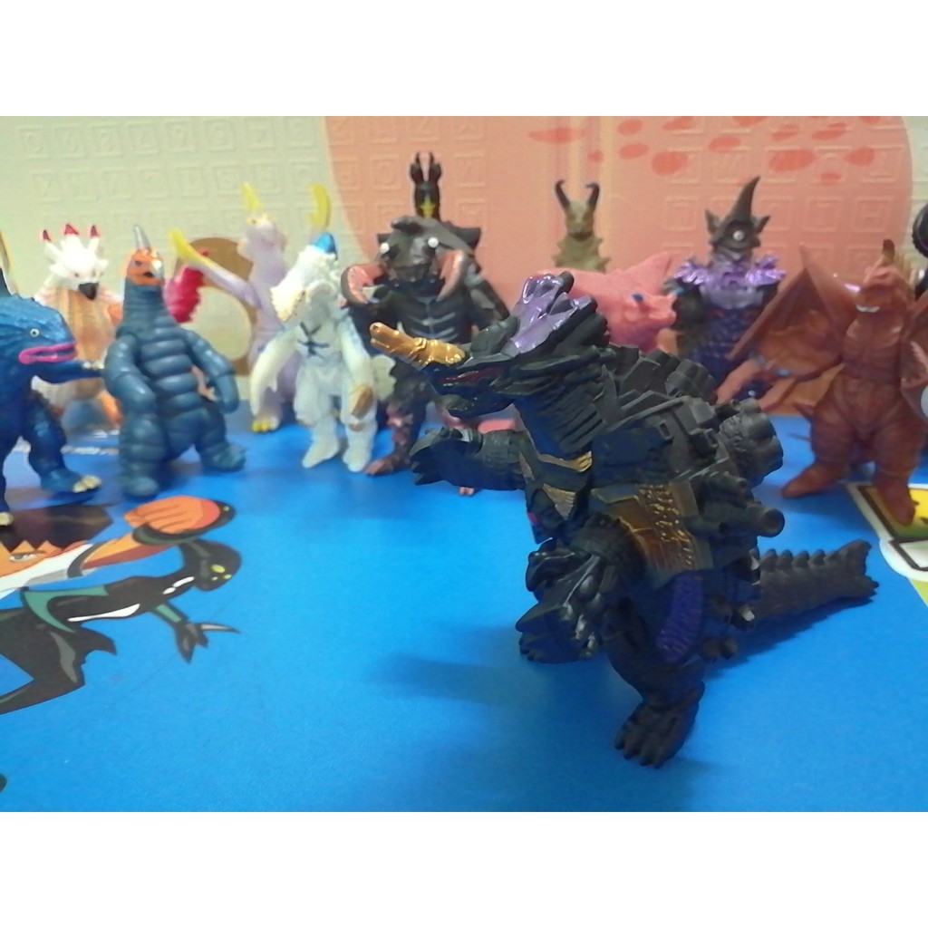 Mô hình Quái vật Gillvalis 13cm Kaiju Ultraman Series Siêu nhân điện quang [Đồ Chơi 24/7]