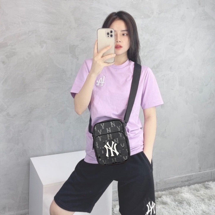 Túi đeo chéo nam nữ M.L.B NY Black B03 - Pom Store