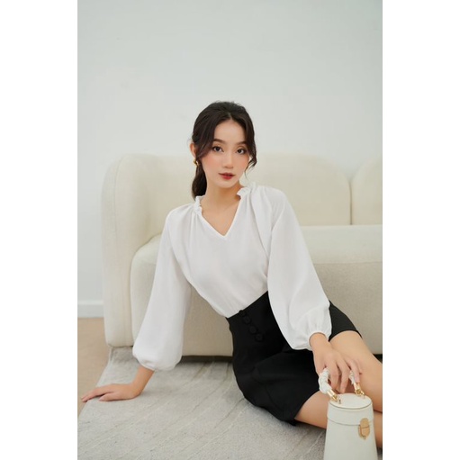 OLV - Áo Milky V Blouse