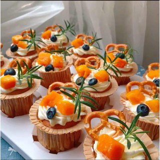 Cupcake cứng miệng hoa set 27-30c