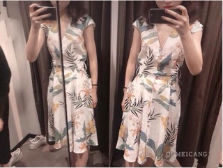 Váy Zara hoa lá cúc gỗ
