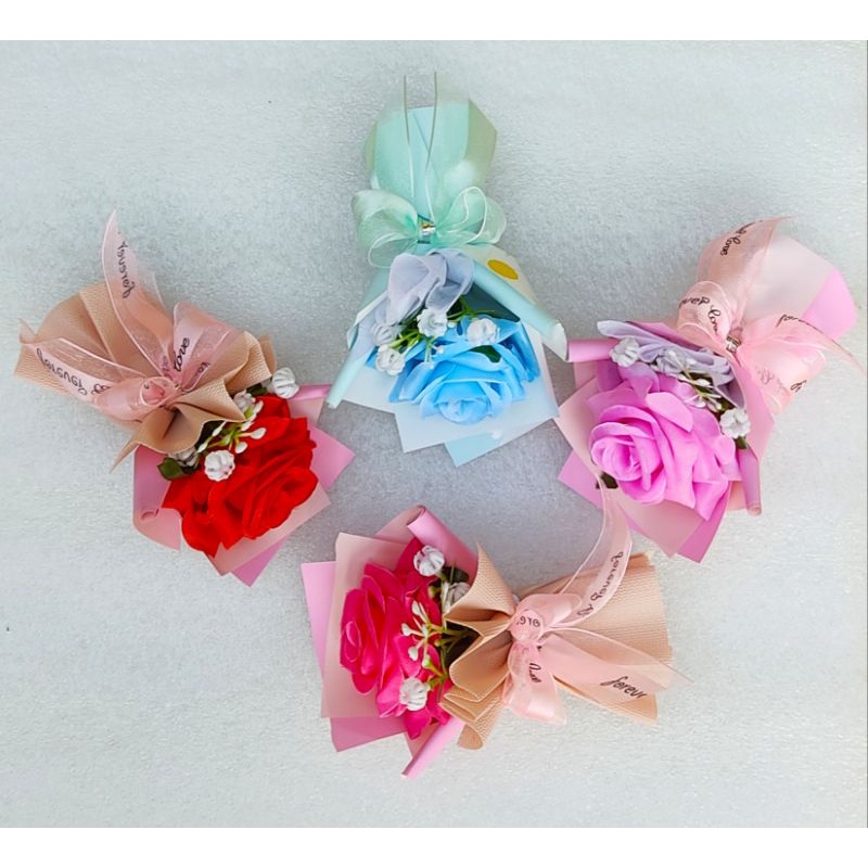 Sỉ bó hoa hồng lụa mini size 11- 12cm dùng trang trí bánh kem, hộp quà, decor...