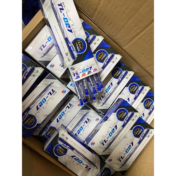 Bút Bi Thiên Long 023 Ngòi To 0.8mm Mực Đều,nét nhỏ 027