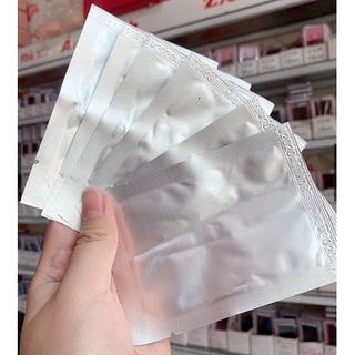 Tê miếng không hình - ủ bông môi trong phun xăm