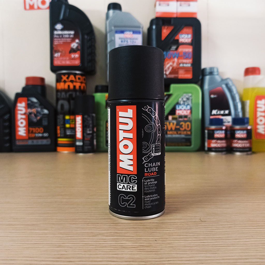 Dưỡng Sên Xe Máy Motul C2 150ml [Chính Hãng]