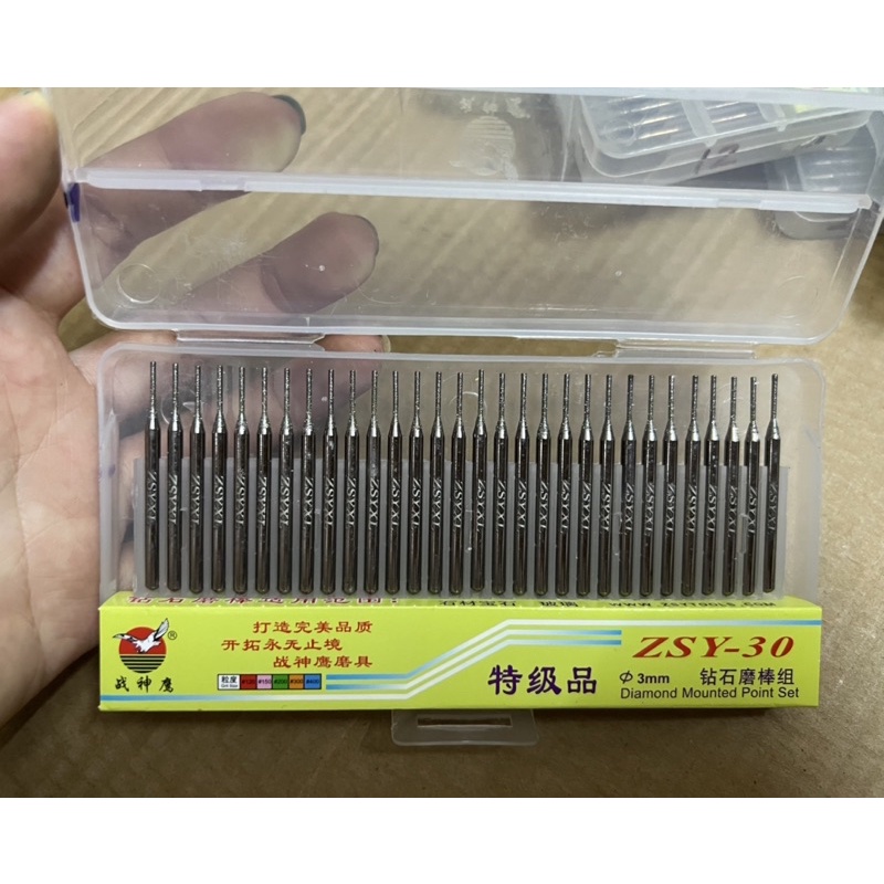 Bộ mũi mài kim cương Đài Loan 30 chi tiết giông nhau trụ, tròn, nhọn.... hiệu ZSY-30