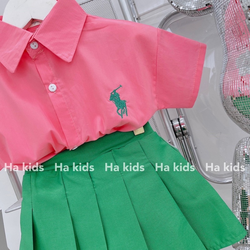 Set áo polo hồng cv xanh xếp ly bé gái