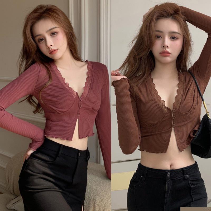 Áo croptop tay dài màu sắc đơn giản cho nữ
