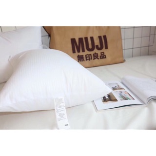 Đôi ruột gối Muij xuất nhật ( 2 ruột gối) 50*70
