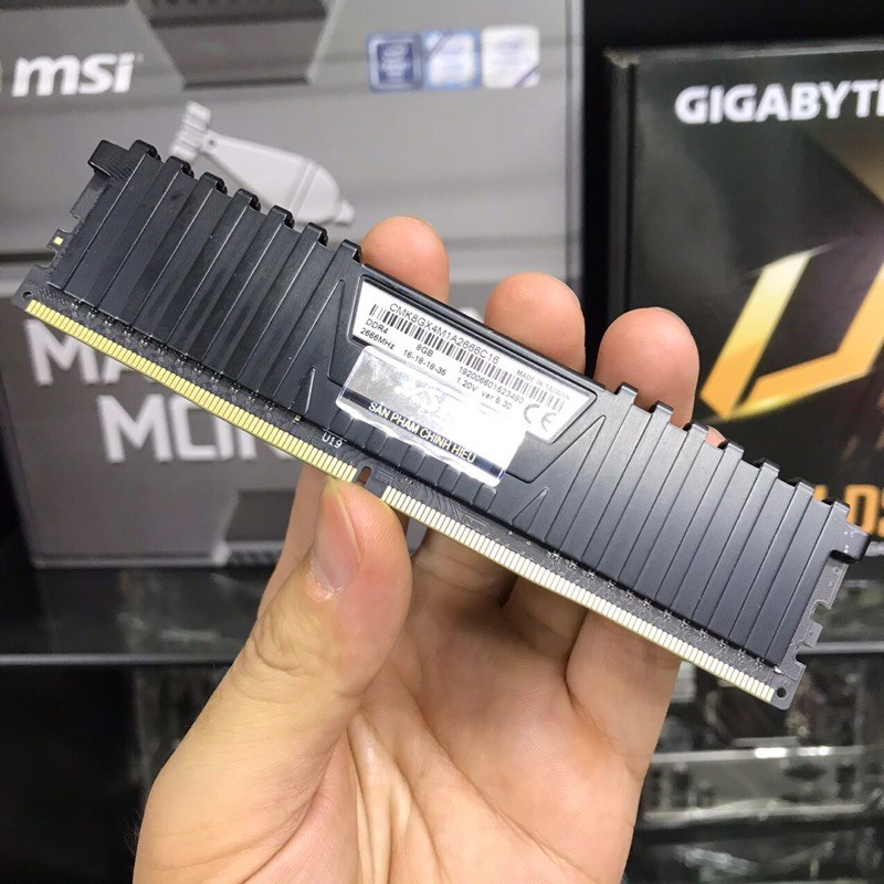 Ram DDR4 8G Corsair Vengeance bus 2666 - Bảo hành hãnh 1 năm