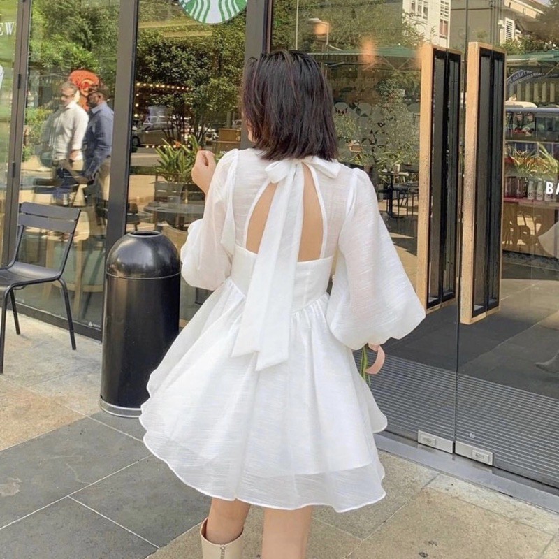 ĐẦM TRẮNG TAY DÀI