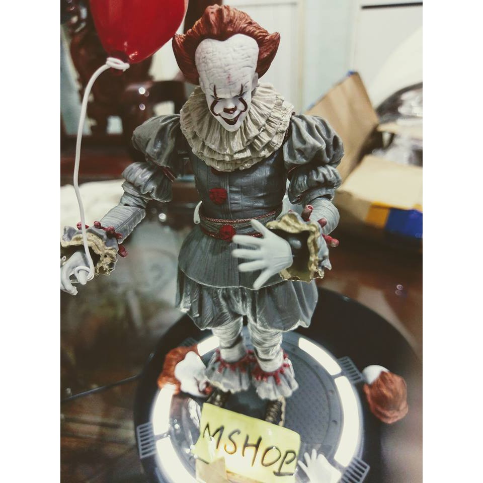 Mô hình Hề ma quái  IT Pennywise  - cao 16cm. Không kèm giá đỡ