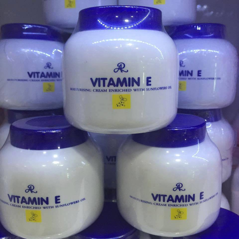 Kem dưỡng thể Vitamin E Thái Lan 200ml