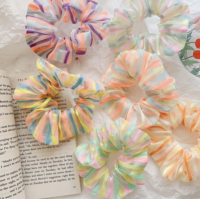 Chun buộc tóc Scrunchie voan kẻ dọc