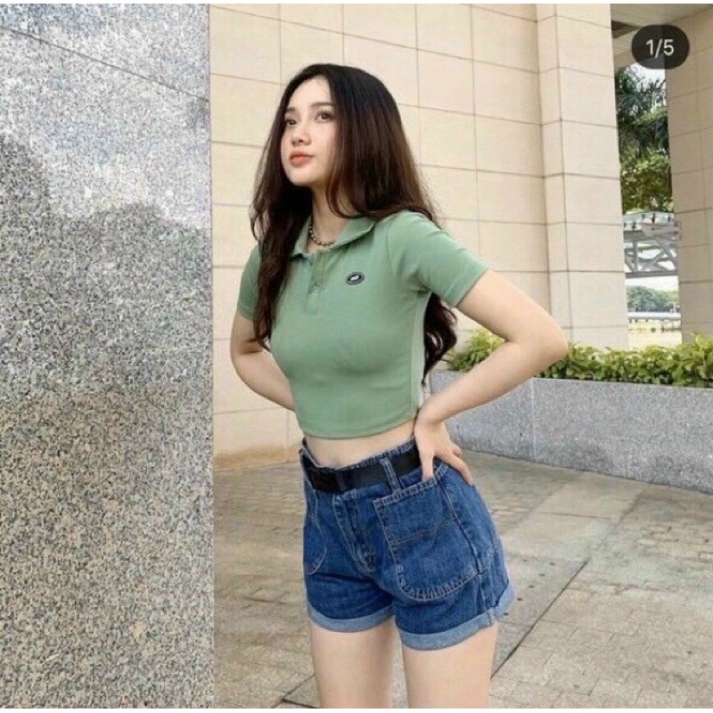 áo croptop cổ trụ in chữ siêu xinh