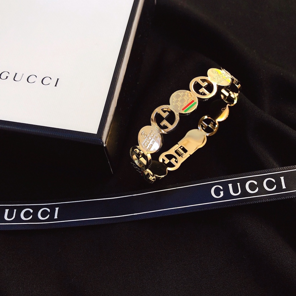 Vòng Tay Gucci Bằng Thép Titan Nhẹ Dát Khảm Chữ Không Phai Màu Đơn Giản Cổ Điển Đa Ứng Dụng Sang Trọng Cho Nam Và Nữ