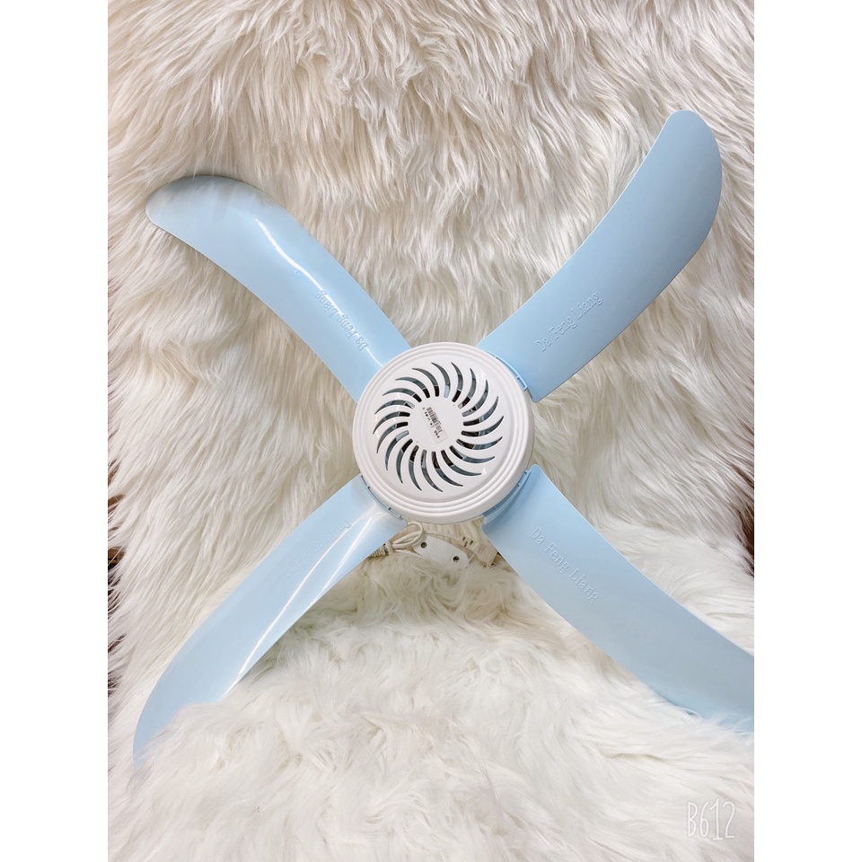 Quạt trần mini 4 cánh treo màn cực mát