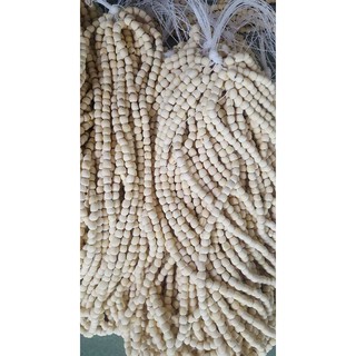 Hạt sen khô Huế (1 gói 10 dây)
