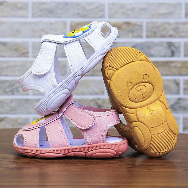 Giày Sandal Tập Đi Có Kèn Bé Gà Cực Xinh Cho Bé Trai Bé Gái