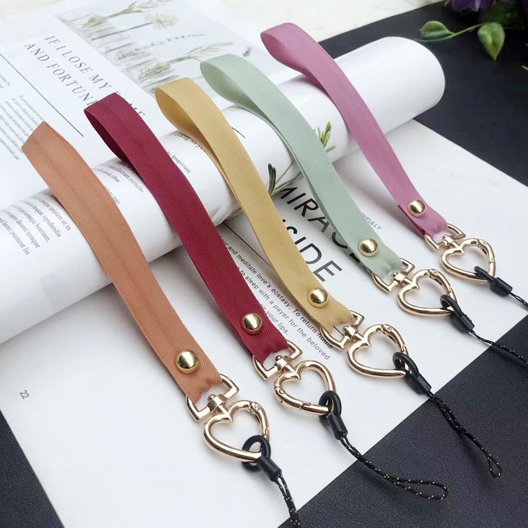 Mobile Dây Đeo Điện Thoại Dạng Ngắn Bằng Lụa Màu Trơn Có Khóa Trái Tim