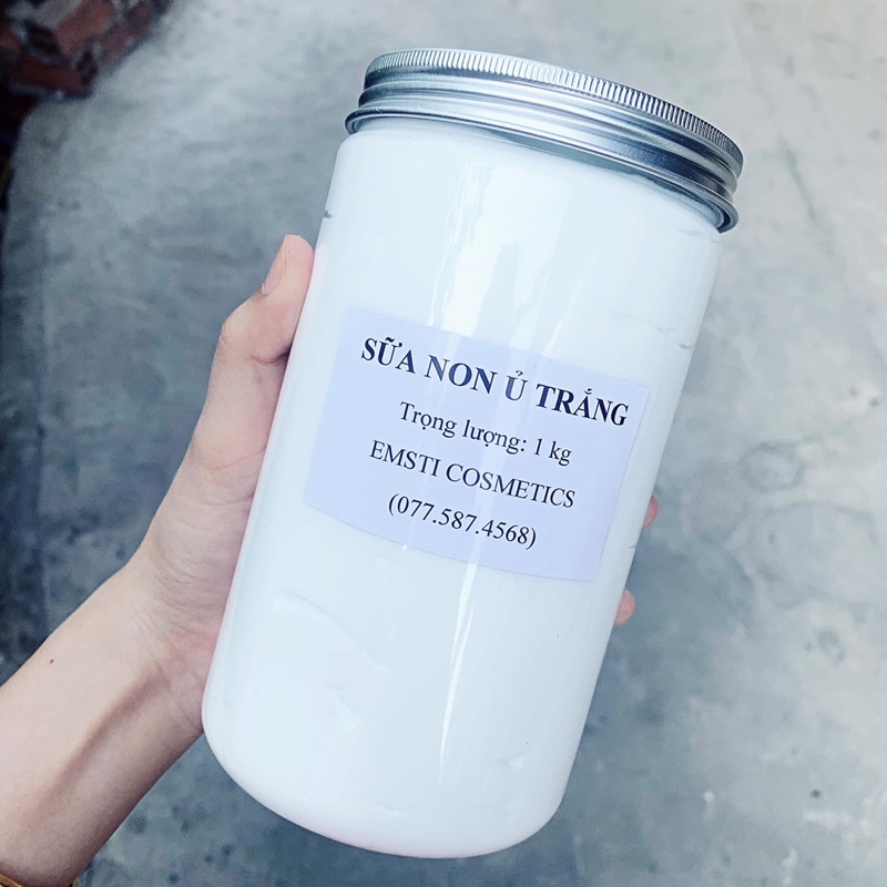 Size 1kg - SỮA NON Ủ TRẮNG FACE CAO CẤP