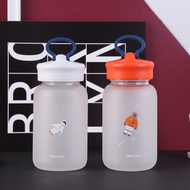 Bình Nước Du Hành Siêu Độc Lạ 600ml Bobbi Bear Kèm Túi Chống Sốc | BigBuy360 - bigbuy360.vn