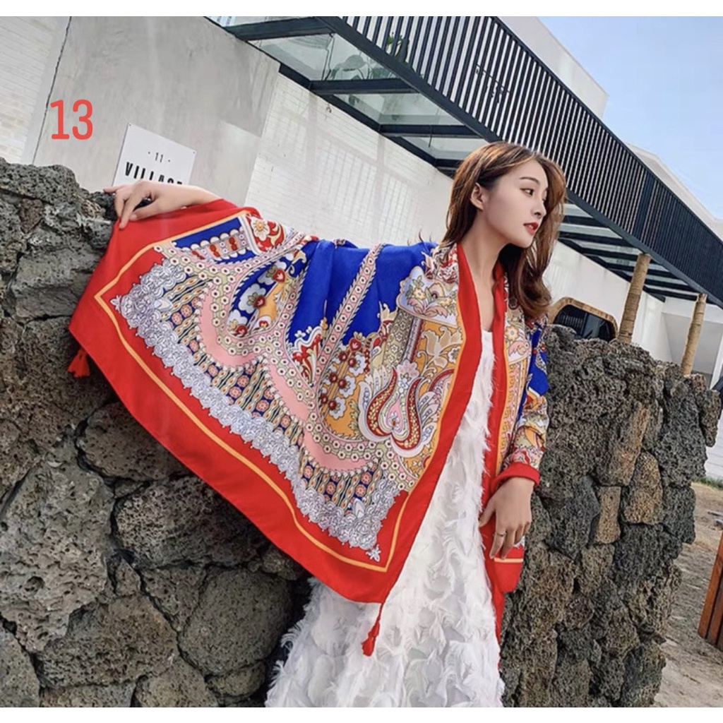 Khăn choàng đi biển boho - khăn choàng thổ cẩm phong cách vintage năng động cho nữ