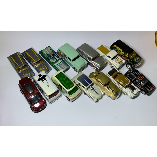 Hot Wheels - Bánh cao su - Xe mô hình tỉ lệ 1/64