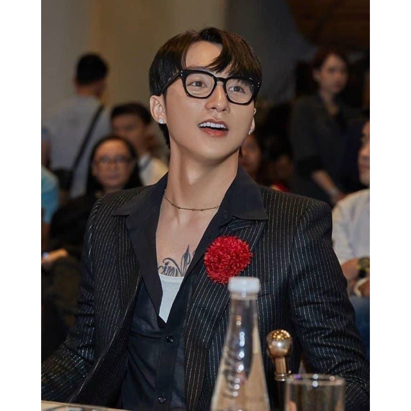 [ Mẫu Hót ] Gọng kính Gucci Sơn Tùng-MTP. Bản Víp Càng Lõi Thép
