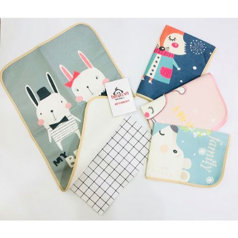 MIẾNG LÓT CHỐNG THẤM 6D CHO BÉ