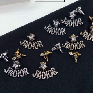 BÔNG TAI JADIOR