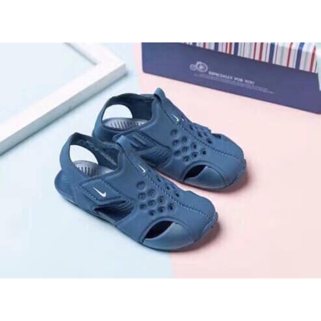 Sandal NIKE dư xịn đét