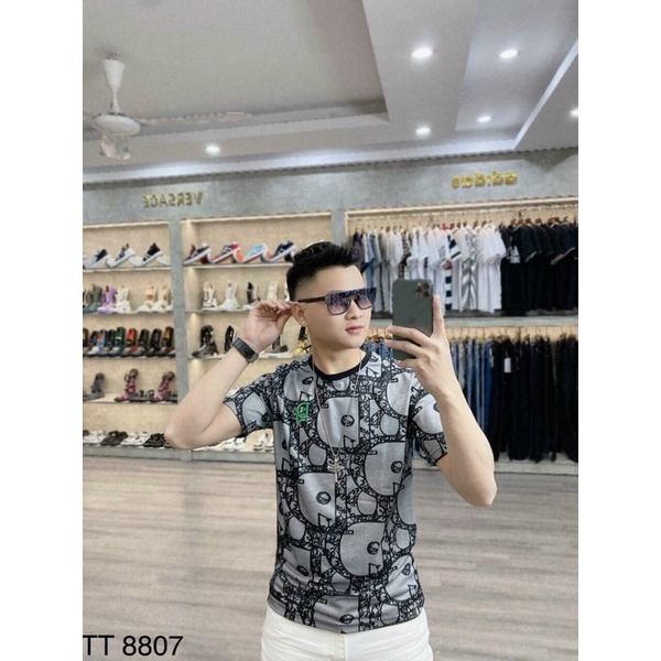 Áo thun versace