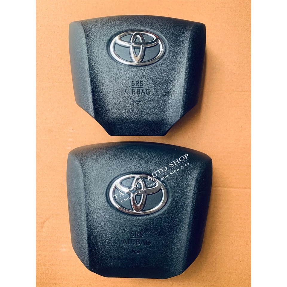 Nắp đậy phím còi Toyota Inova 2017-2022