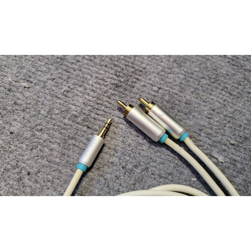 Dây 3.5 ra 2 AV cao cấp chính hãng Holtek đủ chiều dài 1.5m 2m 3m