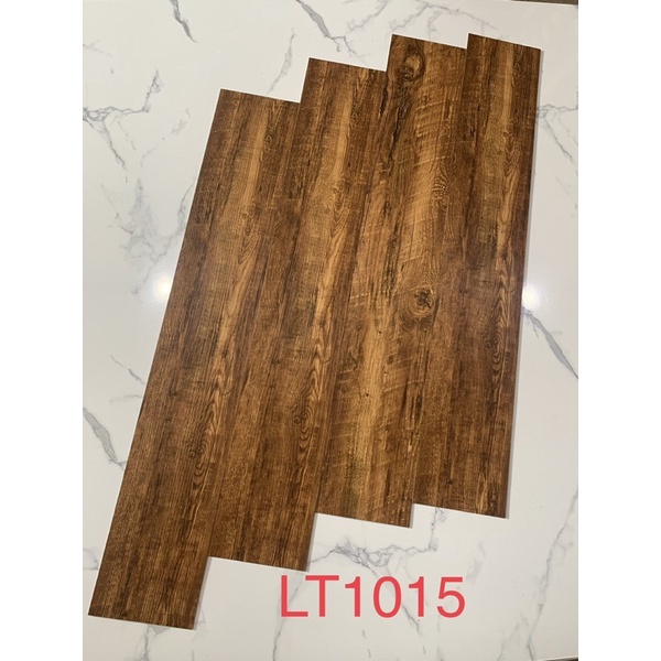 Sàn giả gỗ 3mm kèm thi công m2 nhanh chóng, tiết kiệm trang trí