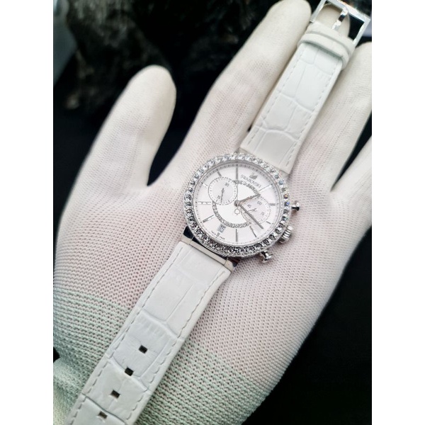 Đồng hồ Nữ Pin Hiệu SWAROVSKI thụy sĩ 6 kim đính đá sang chảnh