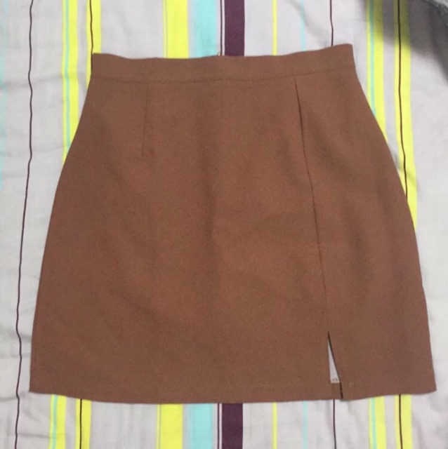 HàNG SẴN Chân váy ngắn xẻ 3 màu (ảnh thật sau) | BigBuy360 - bigbuy360.vn