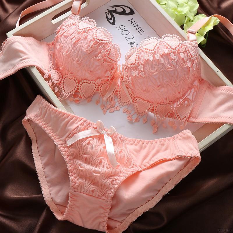Bộ đồ lót ren nâng ngực kèm quần lót quyến rũ dành cho nữ